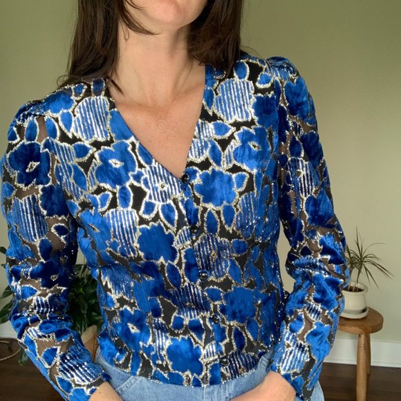 Vintage Velvet Top - Picture 2 of 7